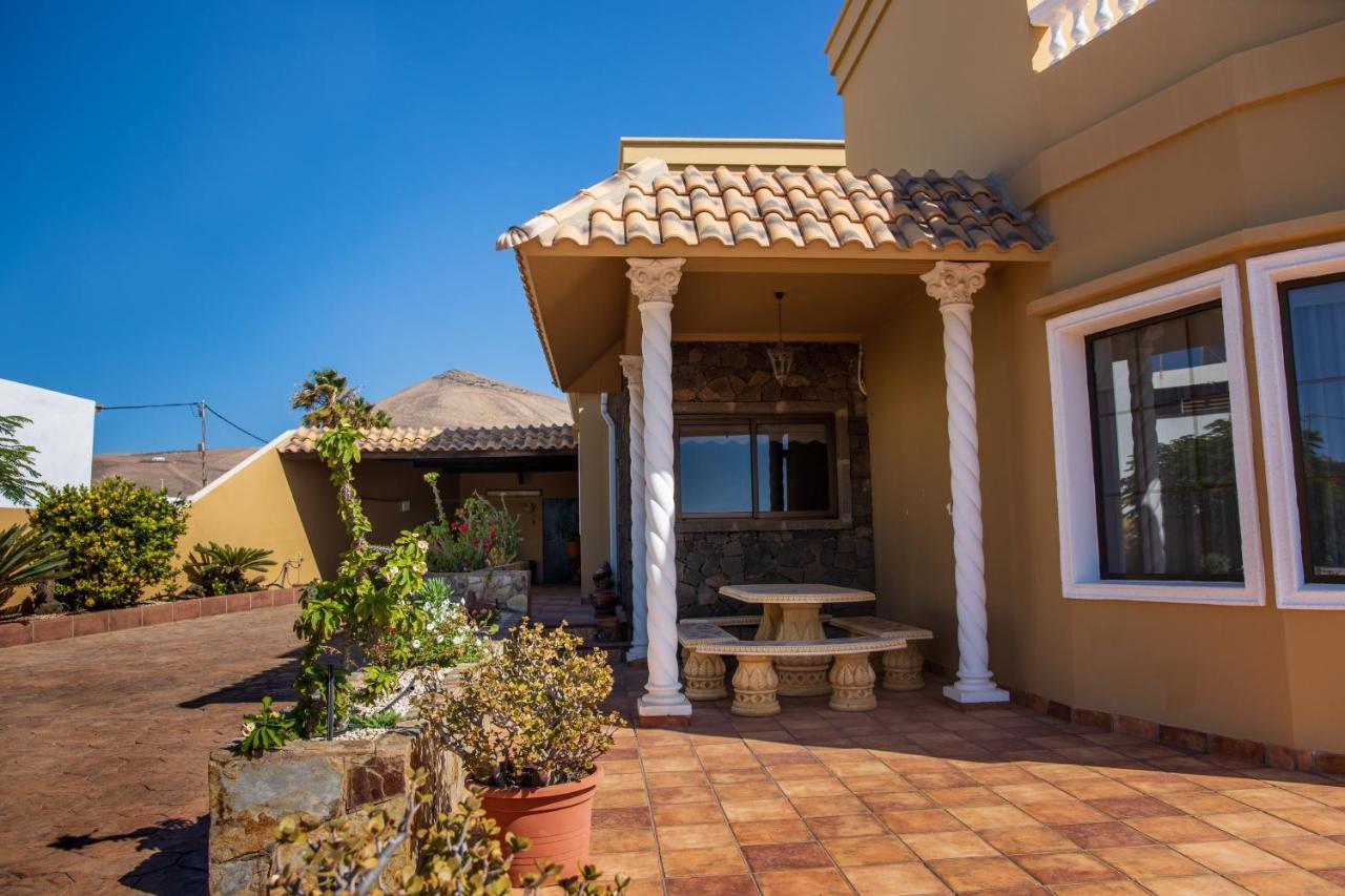 Villa Las Cuevas Tias Exterior photo